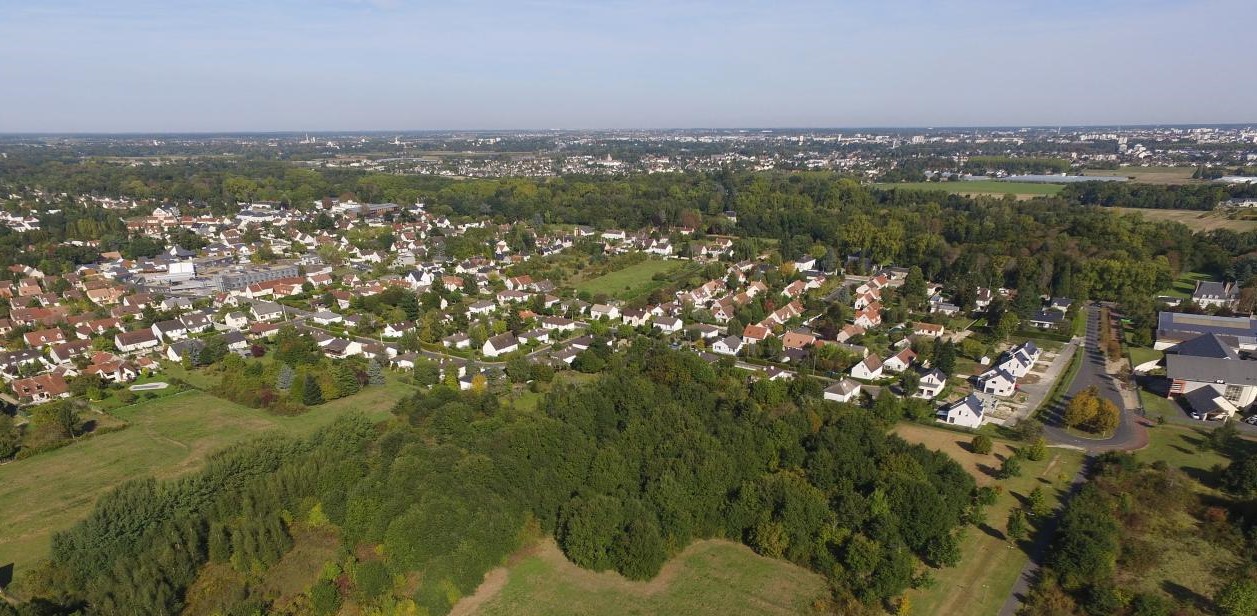 Vue aérienne de la commune d'Olivet @Ville d'Olivet