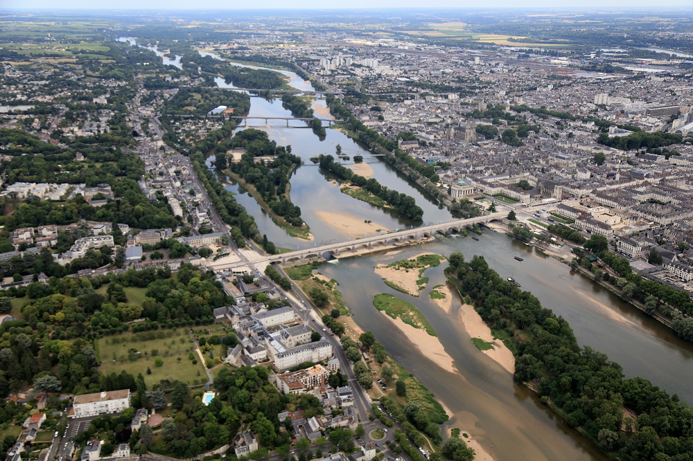 Vue aérienne de la ville de Tours