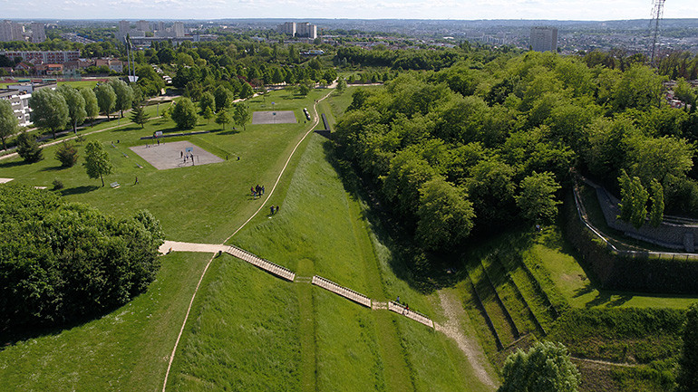 Parc des Hautes-Bruyères ©Eric Legrand