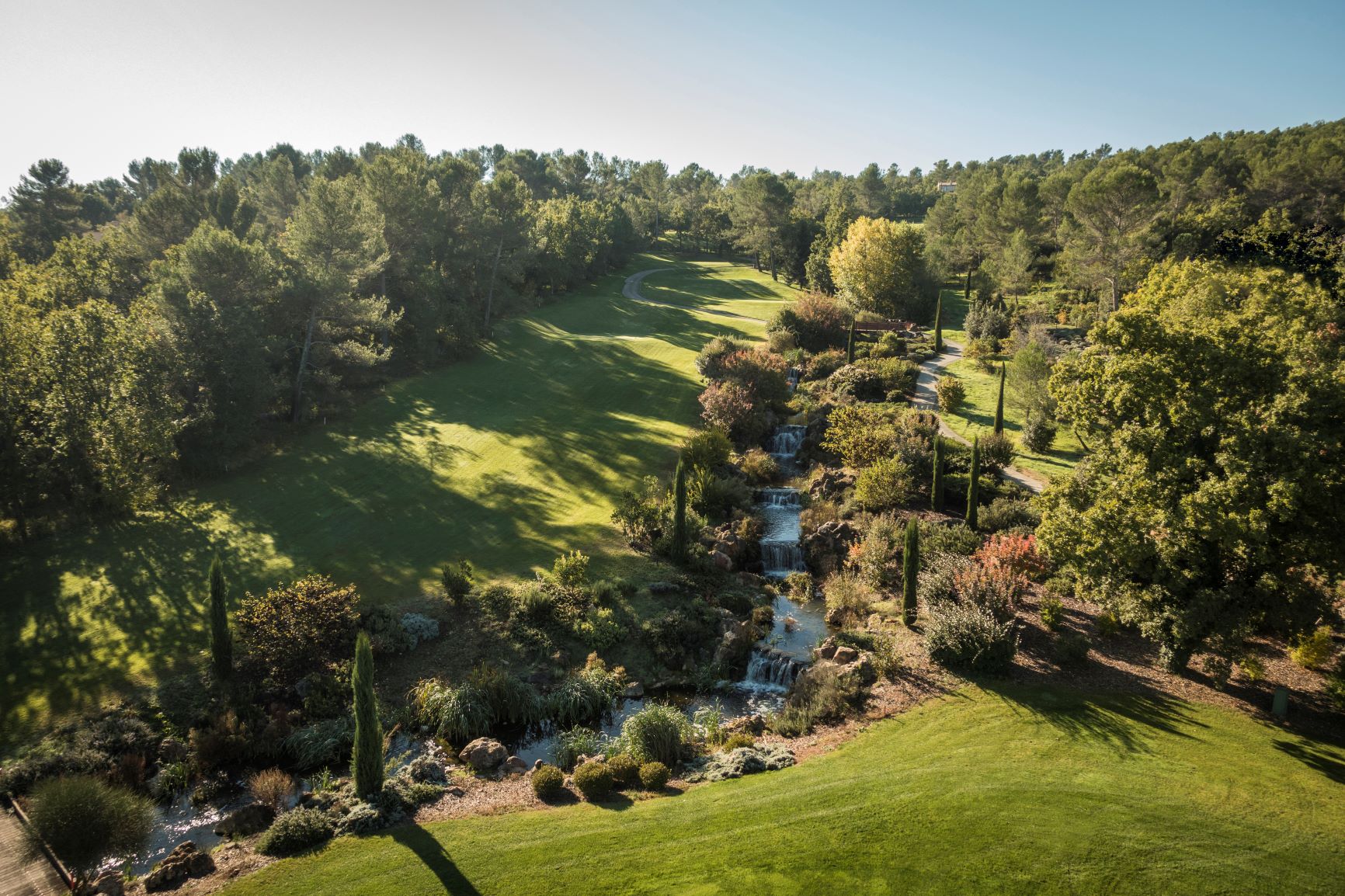 	 Intégration parcours golf dans paysage naturel 
